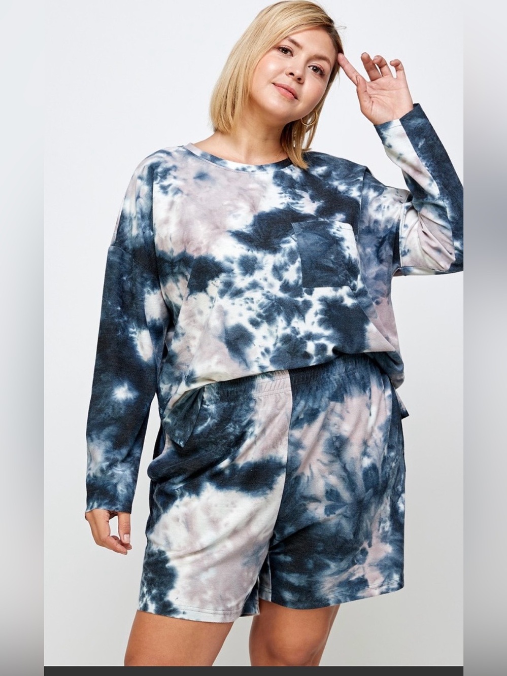 Plus size-Tie-Dye Long Sleeve Top & short set/ New - Boutique